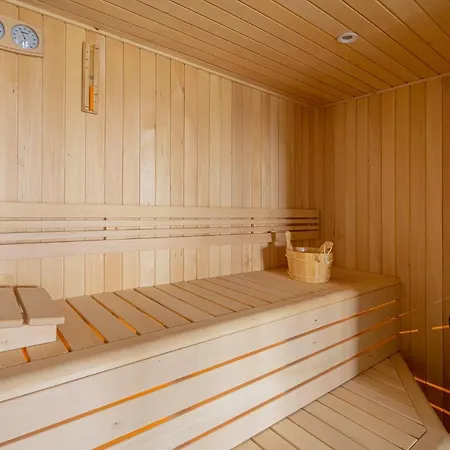 Penthouse Lighthouse Z Prywatna Sauną Surfingbird Mrzeżyno