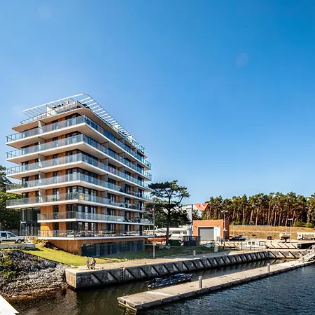 Penthouse Lighthouse Z Prywatna Sauna Surfingbird Apartamento